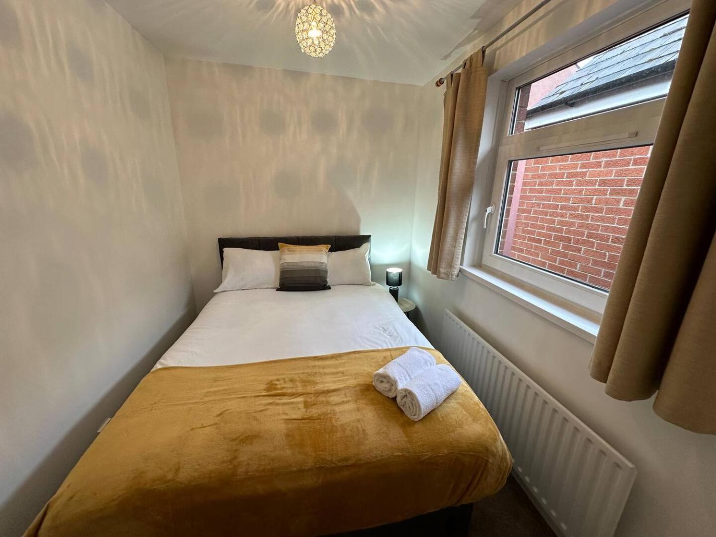 2Br Stylish Ormeau Road House Villa Belfast Exterior foto